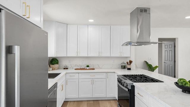 8338 Stansbury Street, Spring Valley, CA 91977