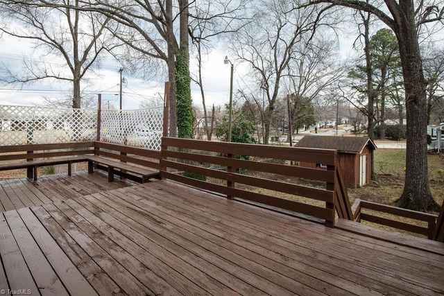 305 Carter Drive, Thomasville, NC 27360