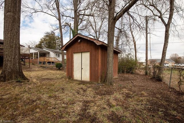 305 Carter Drive, Thomasville, NC 27360