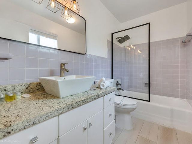1250 Arthur Street, Hollywood, FL 33019