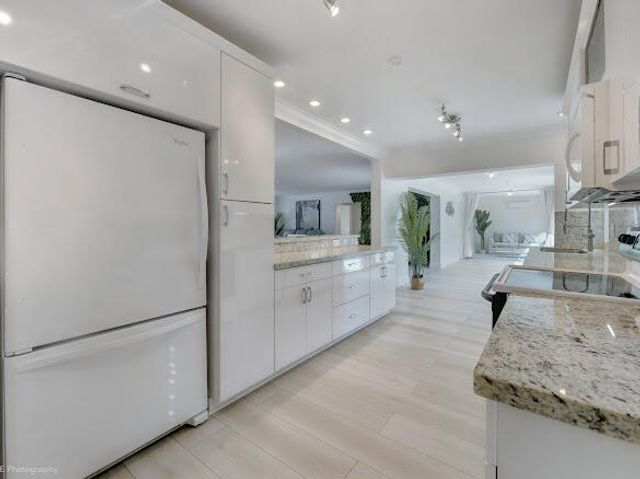 1250 Arthur Street, Hollywood, FL 33019