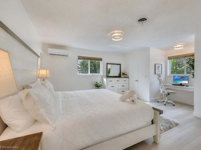 1250 Arthur Street, Hollywood, FL 33019
