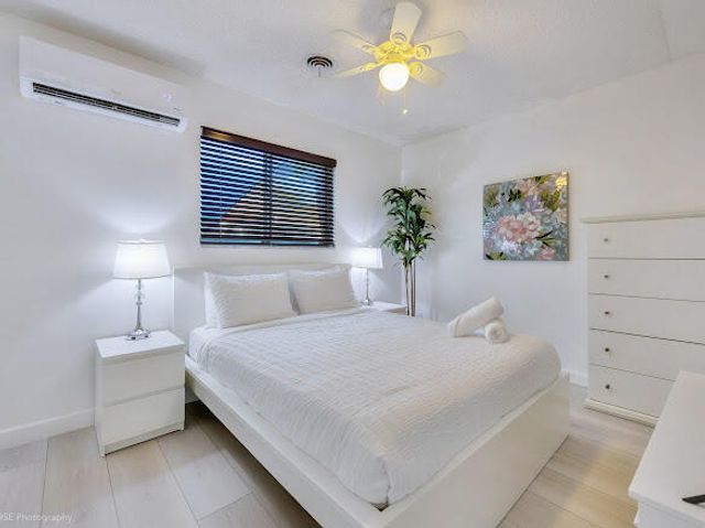 1250 Arthur Street, Hollywood, FL 33019