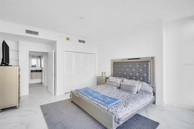 175 1ST STREET S 1008, St Petersburg, FL 33701