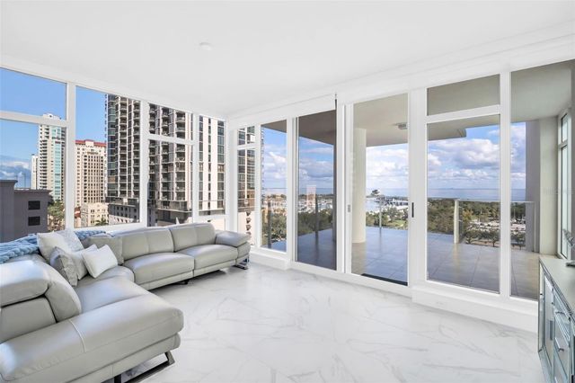 175 1ST STREET S 1008, St Petersburg, FL 33701