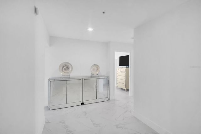 175 1ST STREET S 1008, St Petersburg, FL 33701