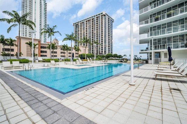 175 1ST STREET S 1008, St Petersburg, FL 33701