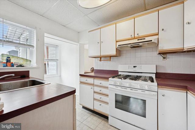 214-216 BEECH RD, Wallingford, PA 19086