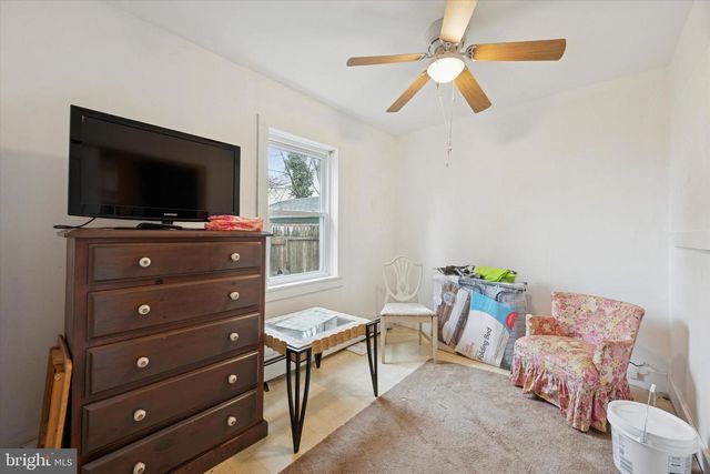 214-216 BEECH RD, Wallingford, PA 19086