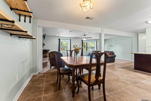 14265 Firethorn Dr, Baton Rouge, LA 70819