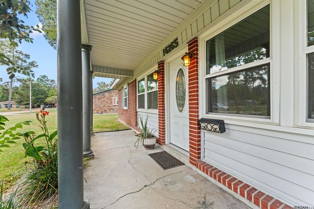14265 Firethorn Dr, Baton Rouge, LA 70819
