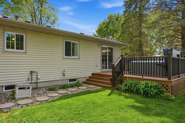 3938 Blackhawk Circle, Eagan, MN 55122