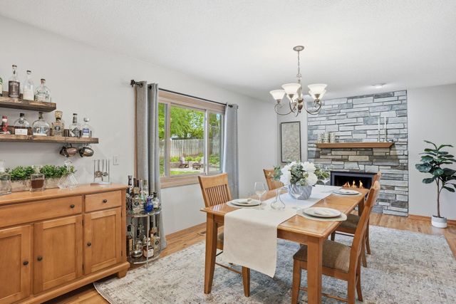 3938 Blackhawk Circle, Eagan, MN 55122
