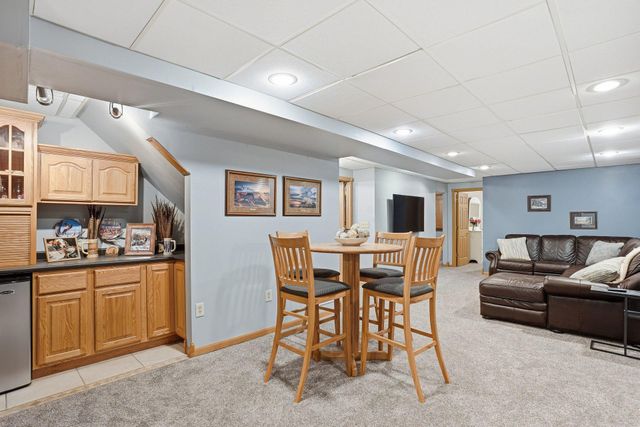 3938 Blackhawk Circle, Eagan, MN 55122