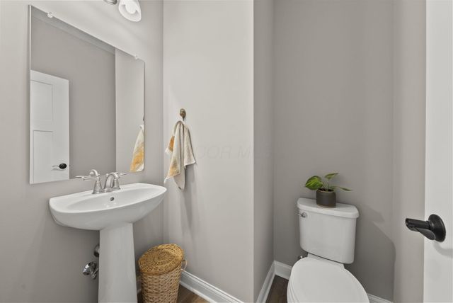 2053 Slippery Rail Drive, Plain City, OH 43064