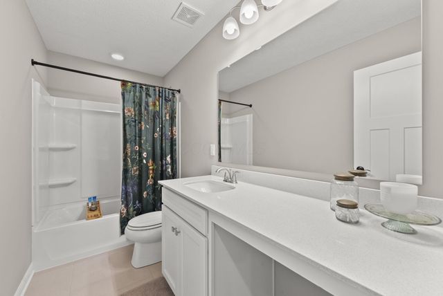 2053 Slippery Rail Drive, Plain City, OH 43064