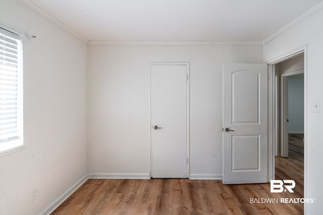 4060 Cresthaven Rd, Mobile, AL 36609