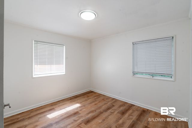 4060 Cresthaven Rd, Mobile, AL 36609