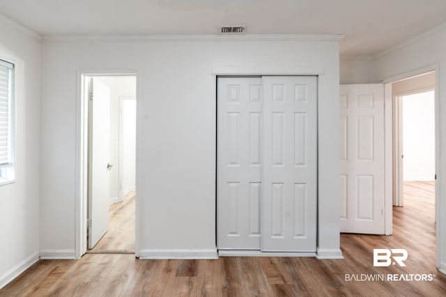 4060 Cresthaven Rd, Mobile, AL 36609