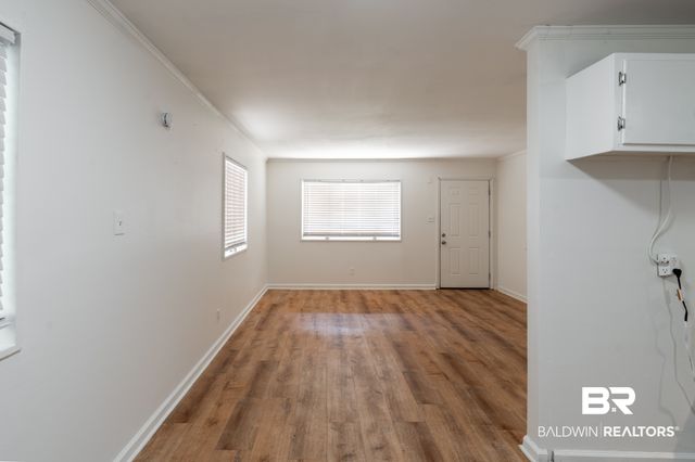4060 Cresthaven Rd, Mobile, AL 36609