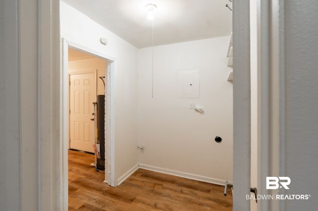 4060 Cresthaven Rd, Mobile, AL 36609