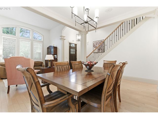 1645 Sw JOSHUA St, Portland, OR 97219