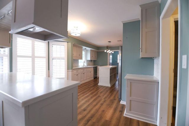 14319 W 80th Street, Lenexa, KS 66215
