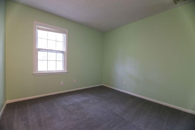 14319 W 80th Street, Lenexa, KS 66215