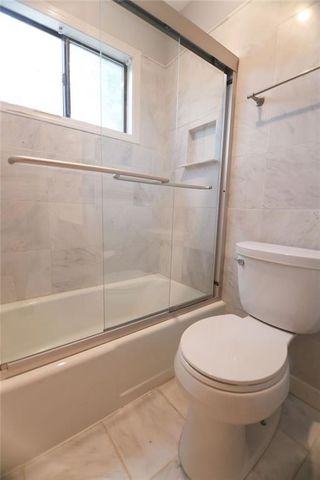 14319 W 80th Street, Lenexa, KS 66215