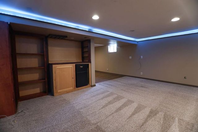 14319 W 80th Street, Lenexa, KS 66215