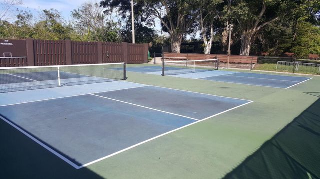 771 SW South River Drive 102, Stuart, FL 34997