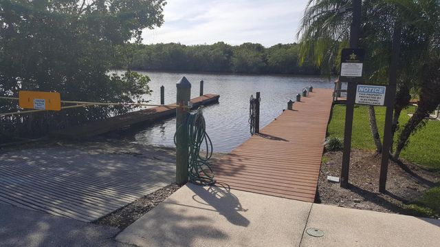 771 SW South River Drive 102, Stuart, FL 34997