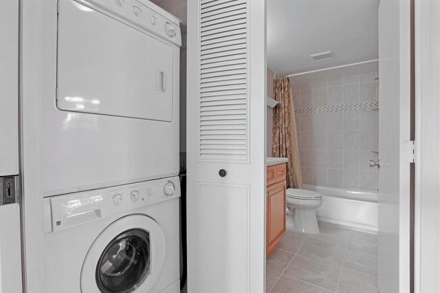 771 SW South River Drive 102, Stuart, FL 34997