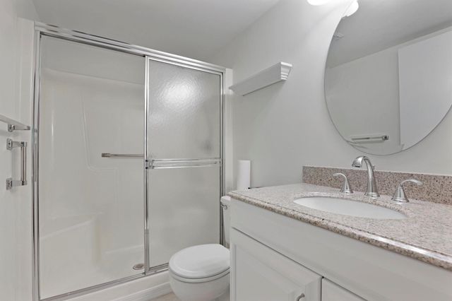 771 SW South River Drive 102, Stuart, FL 34997