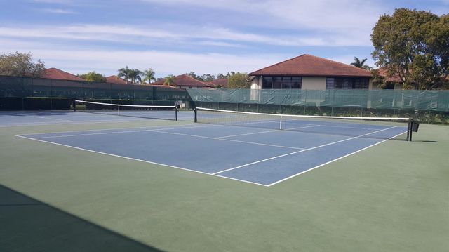 771 SW South River Drive 102, Stuart, FL 34997