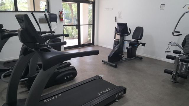 771 SW South River Drive 102, Stuart, FL 34997