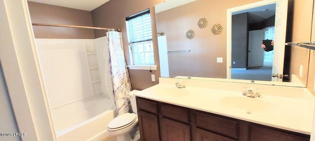 17 Harbison Place, Beaufort, SC 29906