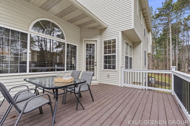 14717 Foxboro Court, Holland, MI 49424