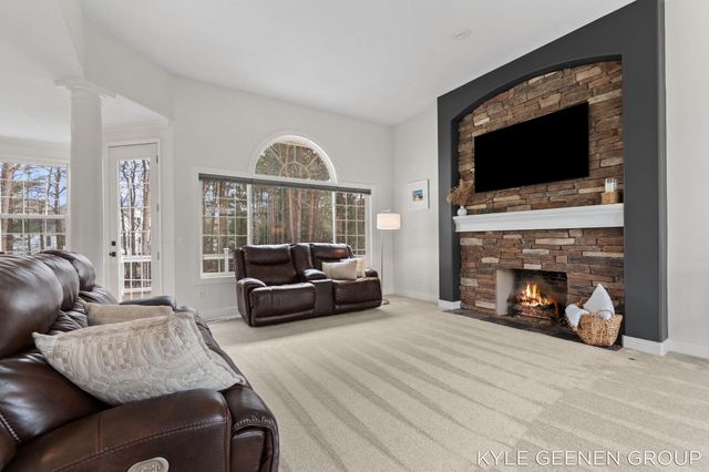 14717 Foxboro Court, Holland, MI 49424