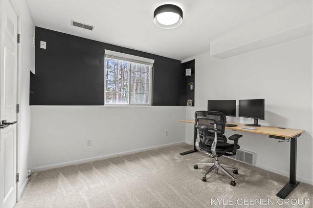 14717 Foxboro Court, Holland, MI 49424