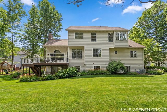 14717 Foxboro Court, Holland, MI 49424