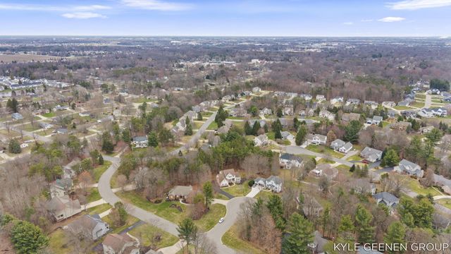 14717 Foxboro Court, Holland, MI 49424