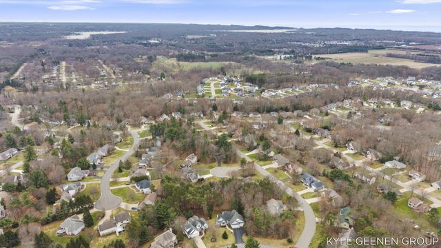 14717 Foxboro Court, Holland, MI 49424