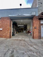 87-11 118th Street, Richmond Hill, NY 11418