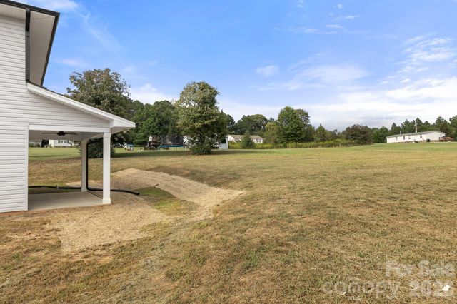 2005 Germany Drive, Dallas, NC 28034