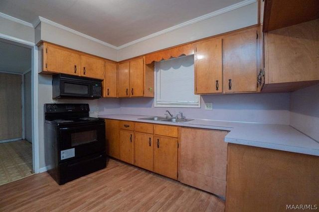 208 GREENRIDGE Road, Montgomery, AL 36109