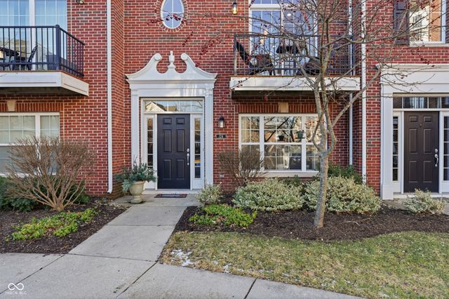 124 9th Street NW, Carmel, IN 46032