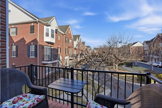 124 9th Street NW, Carmel, IN 46032