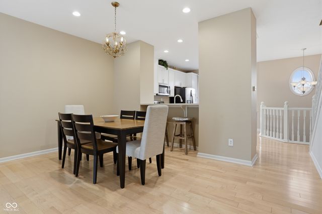 124 9th Street NW, Carmel, IN 46032