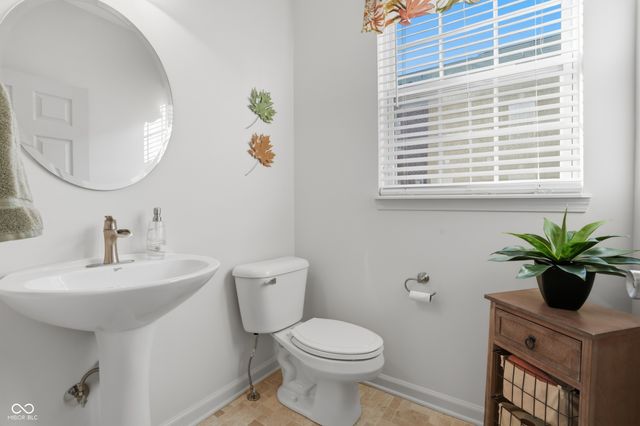 124 9th Street NW, Carmel, IN 46032